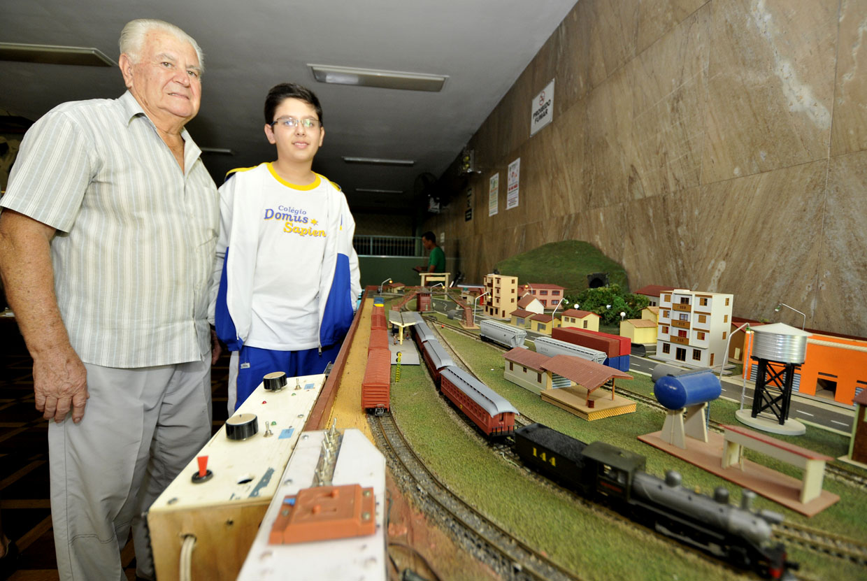 De avô para neto: Felipe se encantou com a ferrovia por causa do avô Vicente