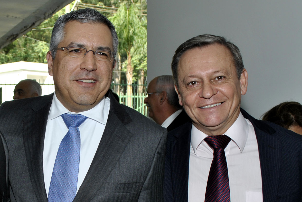 Ministro Alexandre Padilha e o prefeito Bigardi, durante o encontro