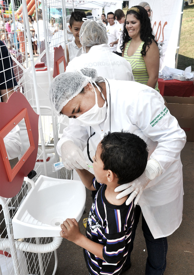 Mais de 3 mil crianças participam de atividade da Secretaria de Saúde