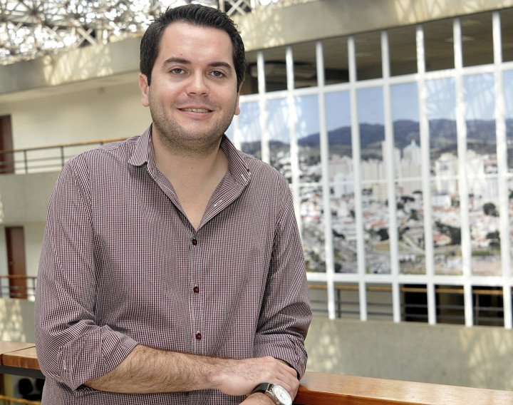 O diretor pedagógico Edgar Borges Junior: cursos para servidores