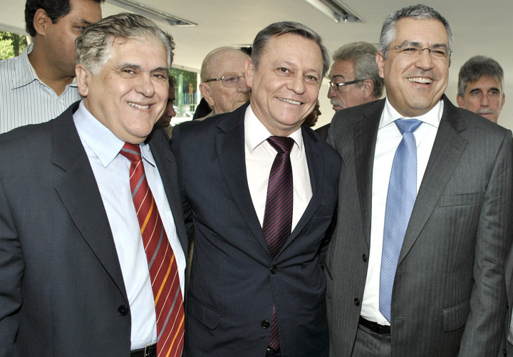 Cláudio Miranda, Pedro Bigardi e o ministro Alexandre Padilha: mais Saúde