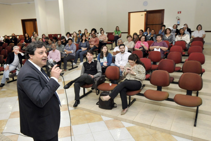 Rodrigo: “Importância do diálogo entre comunidade e poder público”