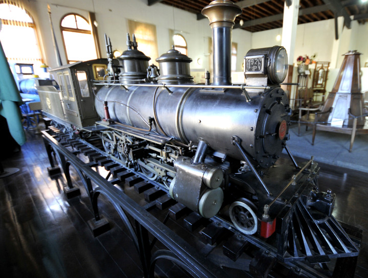 Museu Ferroviário guarda história do desenvolvimento no Estado