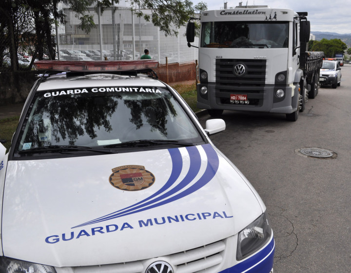 Guarda Municipal localiza caminhão roubado