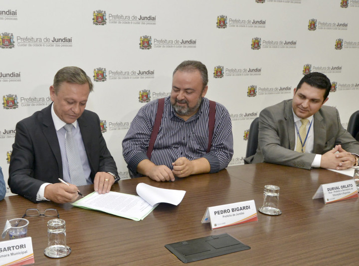 Pedro Bigardi assinou projeto de lei: investimento de R$ 8 milhões