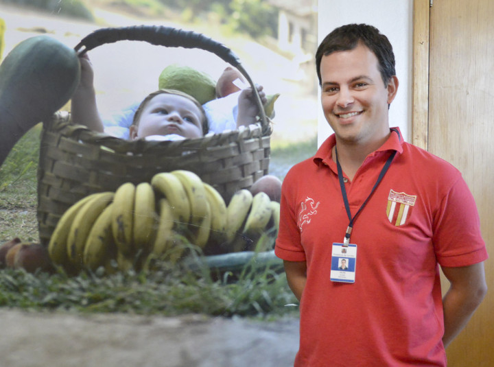 Felipe Magro, da Secretaria de Agricultura. Ao fundo, a foto vencedora de 2012