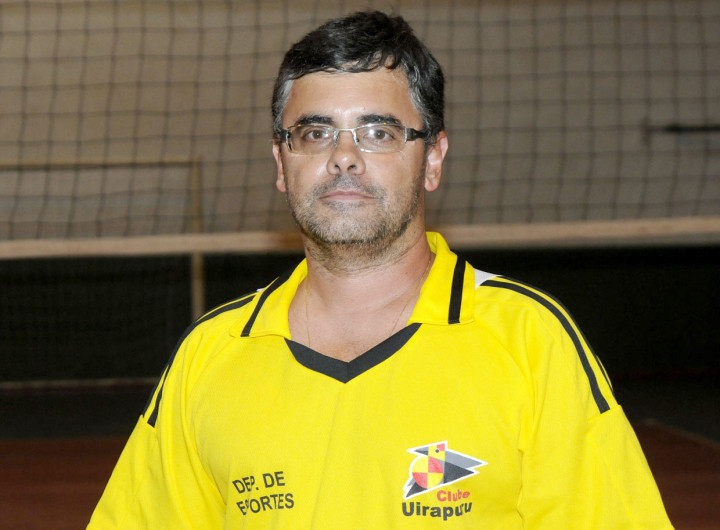 Marcelo Pimentel comanda a equipe adulta do vôlei masculino