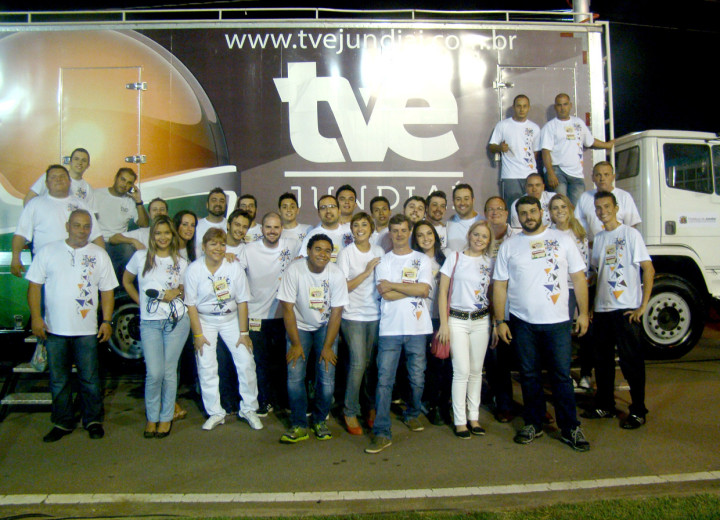 Equipe TVE mostrou carnaval ao vivo