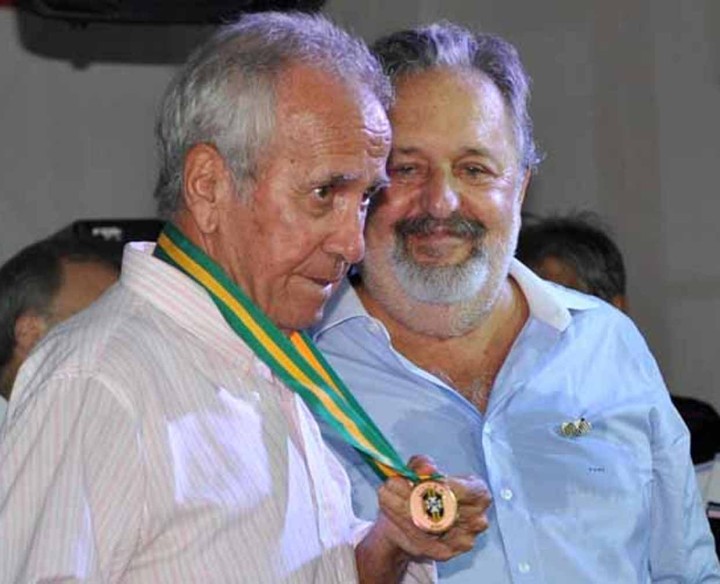 Ex-lateral-esquerdo, Dalmo fez história com a camisa do Santos