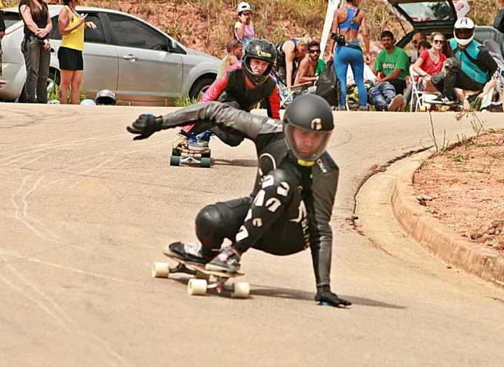 O Speed Skate é um evento de treino e confraternização da modalidade downhill