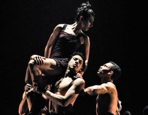 Grupo Divina Dança apresenta espetáculo de dança contemporânea