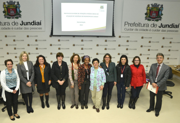 Reunião: reforços na estrutura de proteção aos idosos em Jundiaí