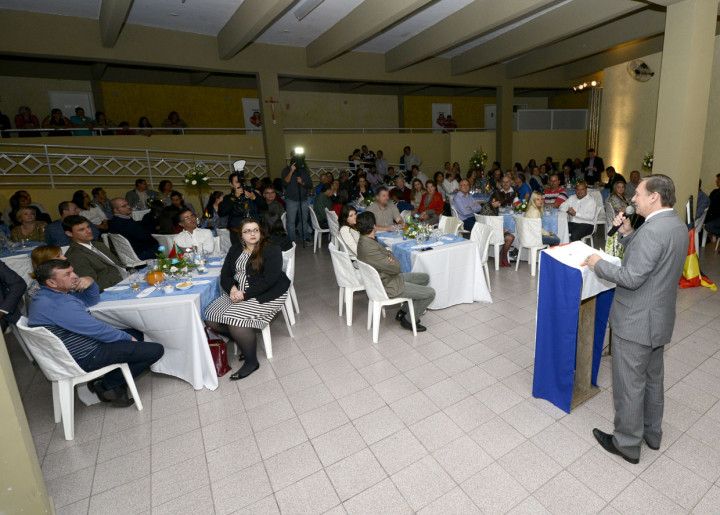 Prefeito disse que a festa é uma homenagem aos voluntários