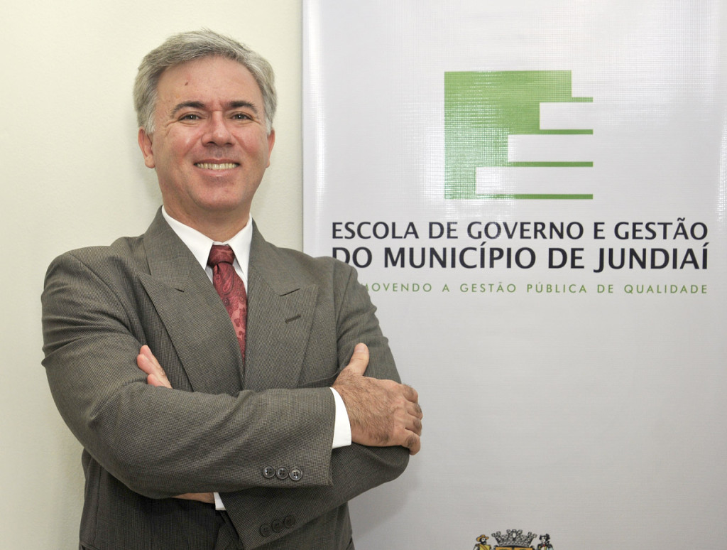 Marcelo Lo Monaco, da Escola de Governo: 23 municípios participantes