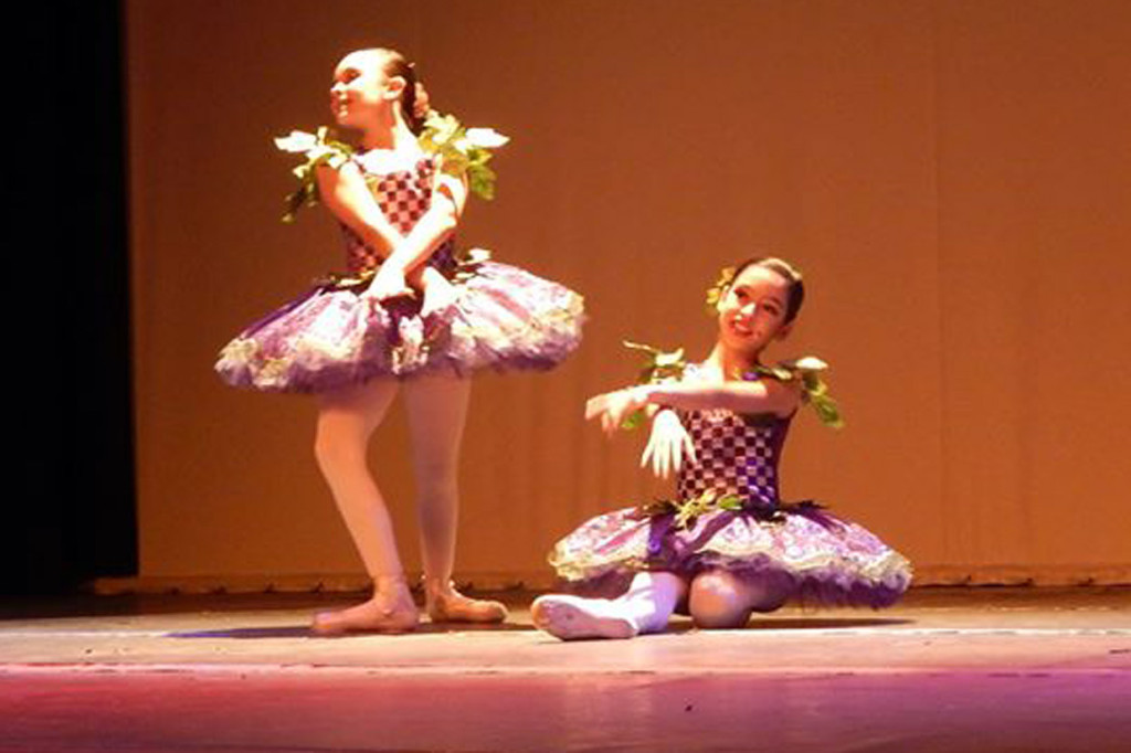 Musical mistura teatro e coreografias de balé