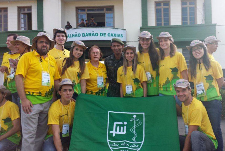 Grupo de Jundiaí que está em Cajapió: trabalho voluntário