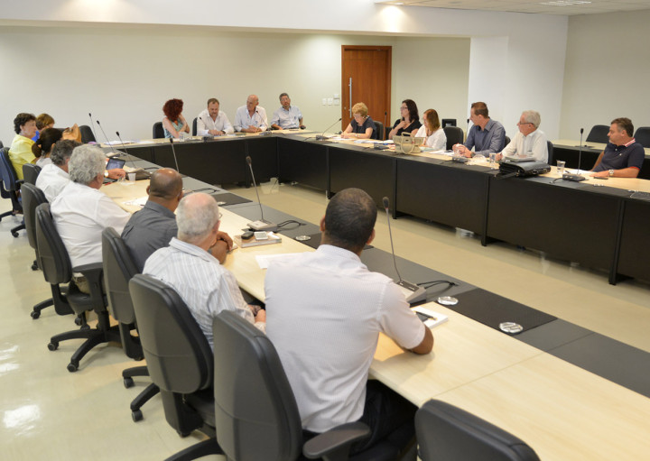 Superintendente e diretores do São Vicente participaram da reunião