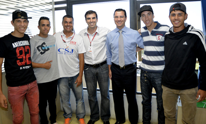 Secretário Cristiano Lopes recebeu os quatro atletas nesta segunda (23)
