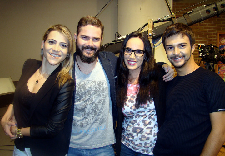 Tânia, Filipe, Luciana e Anderson, os apresentadores da nova programação