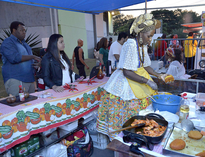 Barraca de acarajé é uma das mais procuradas no evento