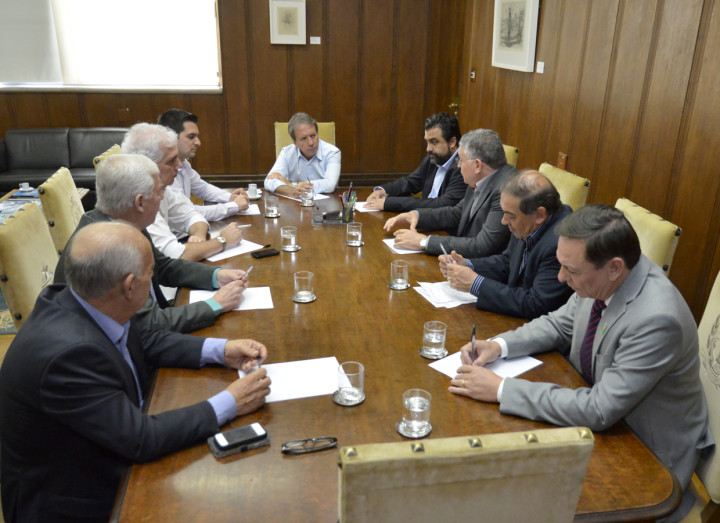 Os prefeitos da Aglomeração foram recebido pelo secretário Edson Aparecido