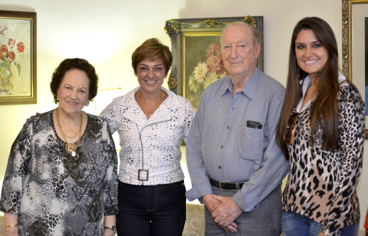 Dona Mercedes, Margarete, Oswaldo Marchi e Patrícia durante o encontro
