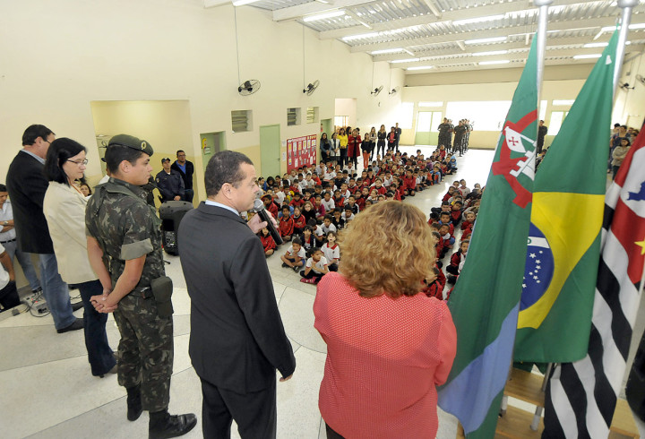 Autoridades e representantes do Exército participaram da solenidade