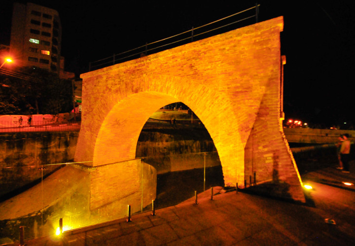 A Ponte Torte com sua nova iluminação: um símbolo para a cidade