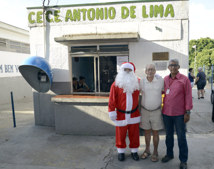 Papai Noel marcou presença no Antonio de Lima