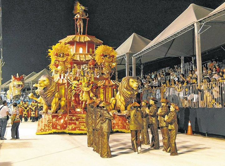 A escola representa o bairro Hortolândia no Carnaval da cidade há 12 anos 