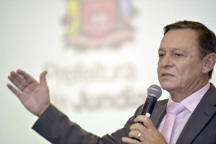 Prefeito Pedro Bigardi assina lei que cria o Programa Nascentes Jundiaí