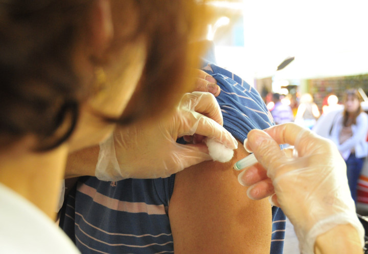 Rede pública vai vacinar grupos prioritários 