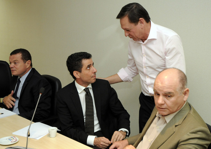 Prefeito Pedro Bigardi conversa com delegado da Polícia Federal em reunião do GGIM
