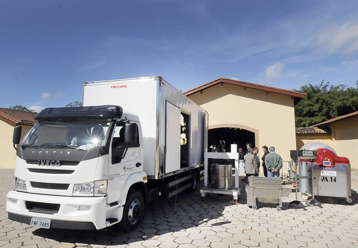 Caminhão e envasador móvel: pioneirismo retomado em Jundiaí