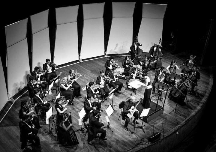 Orquestra investe em novo público com apresentações em bairros distantes do Centro