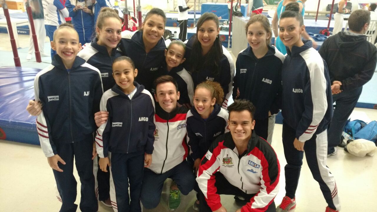 As meninas da ginástica encontraram os atletas olímpicos Diego Hypolito e Caio Souza 