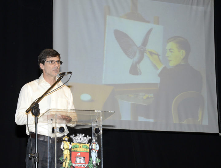 Secretário José Renato Polli fala na abertura do evento