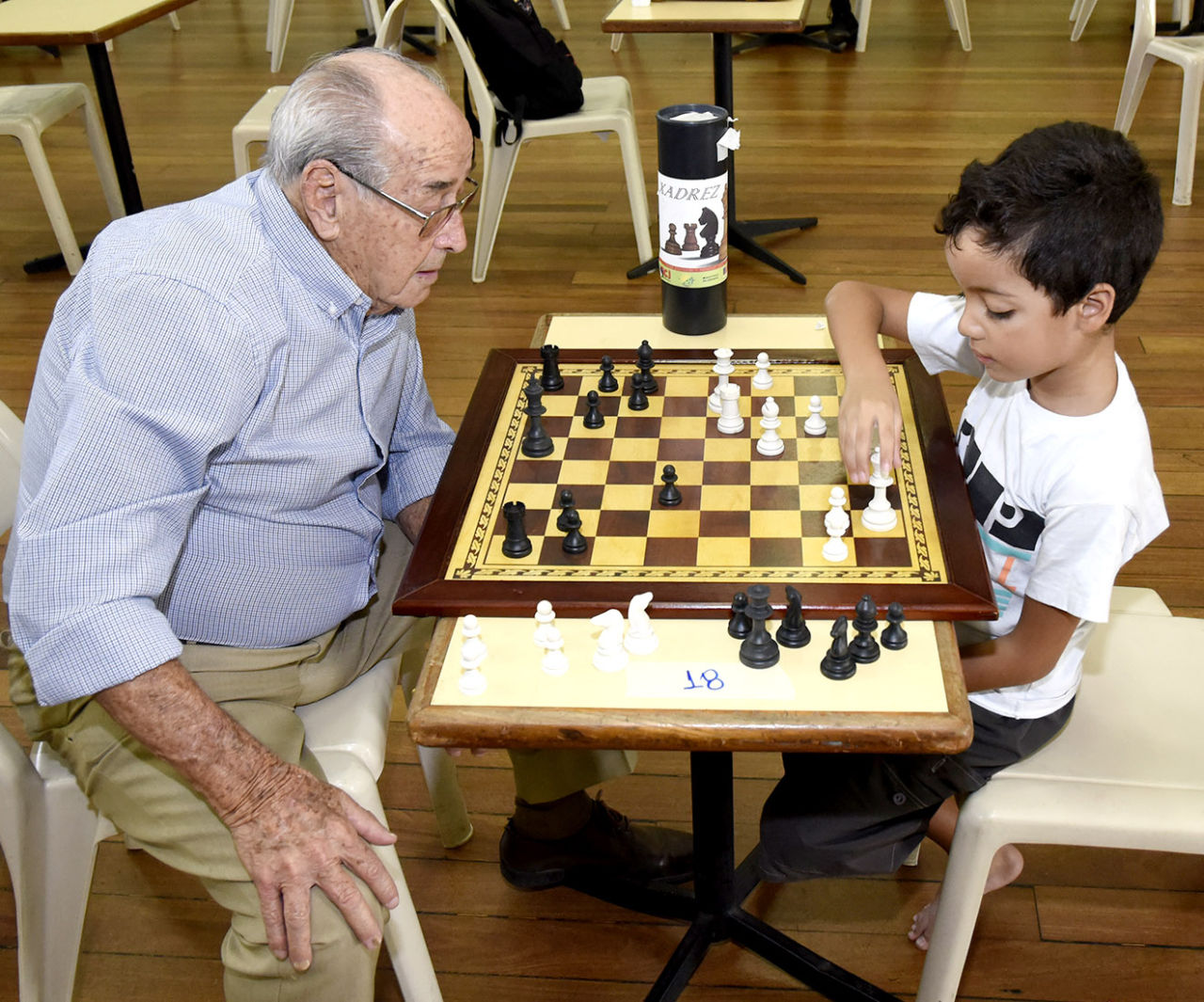 Seletiva de xadrez neste sábado vale vaga para partida com Mestre