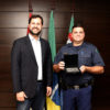Foto posada do prefeito Luiz Fernando ao lado do GM