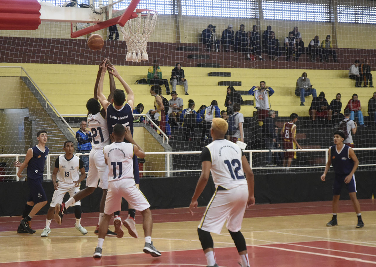 Time Jundiaí faz grandes jogos contra Corinthians e Franca no basquete  masculino – Esporte Jundiaí