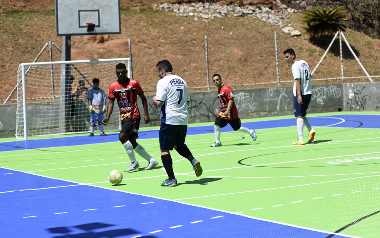 Festival do Peama teve partidas realizadas na quadra externa do Romão de Souza