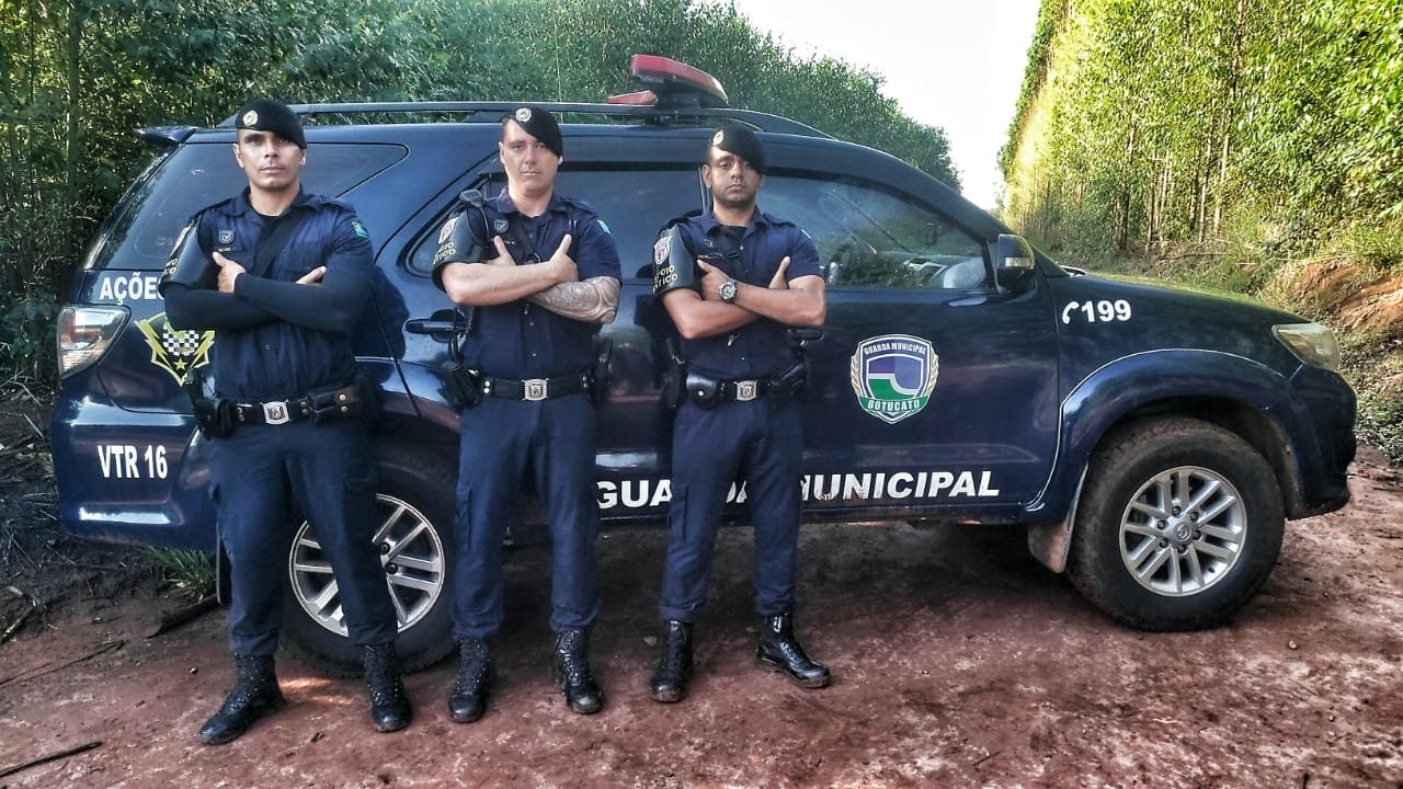 GMs Lima, Volpiani e Relvy deram curso a guardas municipais de Botucatu