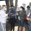 No Terminal Hortolândia, público recebeu máscara de pano e folheto explicativo sobre o Novo Coronavírus