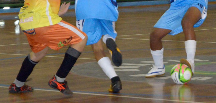 Melhor time de futsal feminino do mundo em 2019 se adéqua à